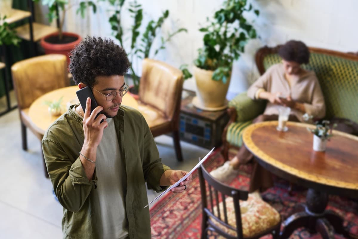 Phone Interview Questions and Tips to Pass the Screening Call